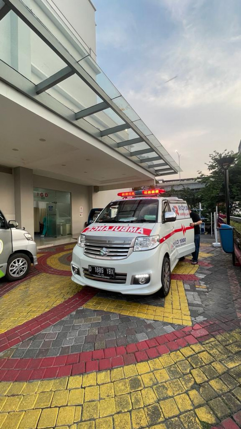 Ambulance Medical Ekonomi