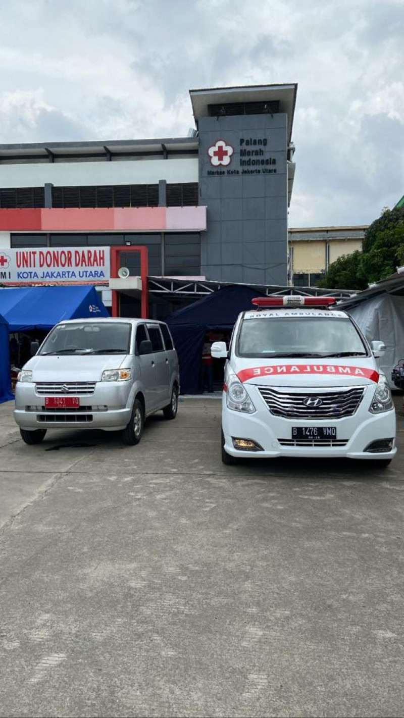 Ambulance Medical dan Non Medical VIP