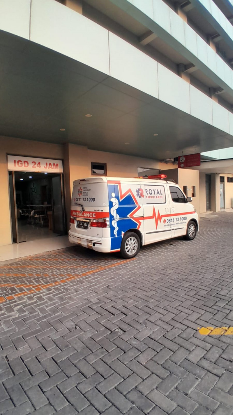 Ambulance Medical Ekonomi