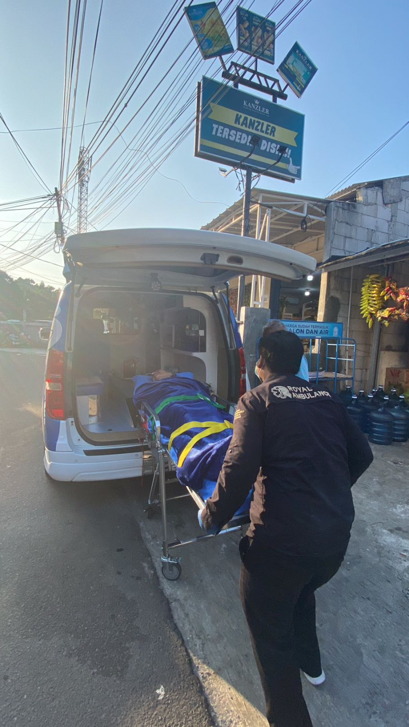 Ambulance Medical dan Non Medical VIP