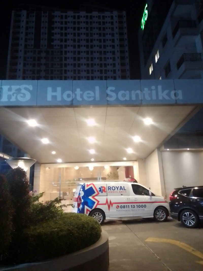 Ambulance Medical dan Non Medical VIP